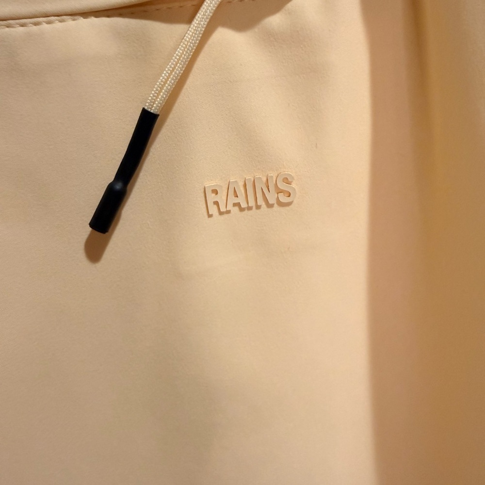 RAINS Minimalist Waterproof Hardshell Pants Size Medium NWT - Picture 7 of 7